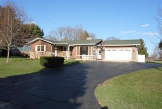 2759 Mohican Dr, Beloit, WI 53511-2125