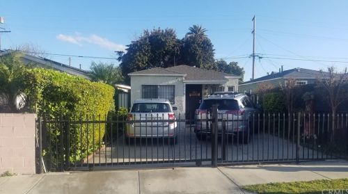 2116 Oris St, Compton CA 90222-3055 exterior