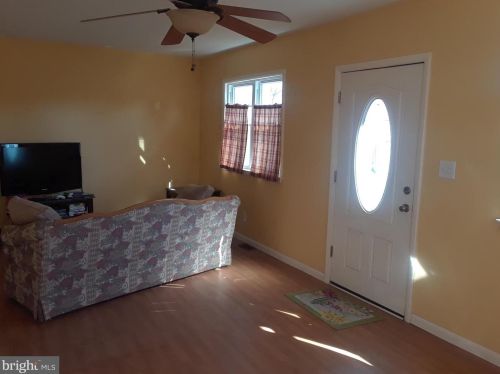 1334 Puritan Ave, West Deptford NJ  08096-1032 exterior
