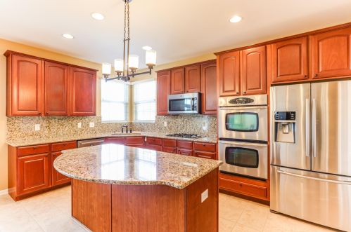 7314 147th Ave, Kenosha, WI 53142-8820