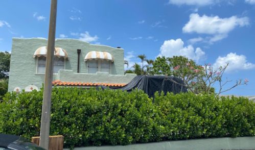 835 30th Ct, West Palm Beach, FL 33407-5052