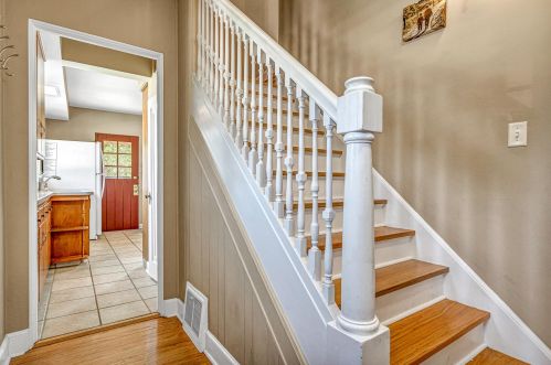 609 Waldo Blvd, Manitowoc WI  54220-2829 exterior