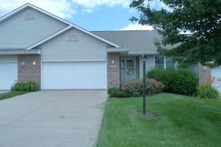 2287 Grantview Dr, Iowa City, IA 52241-3351