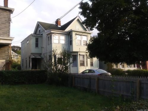 15 Delafield St, Poughkeepsie, NY 12601-1708