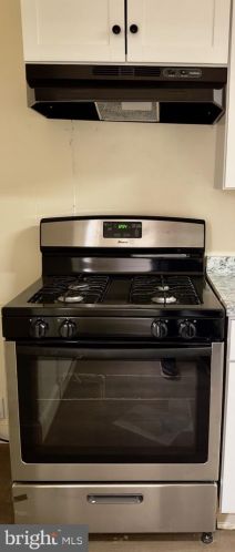 565 Pershing Ave, Lancaster PA  17602-4369 exterior