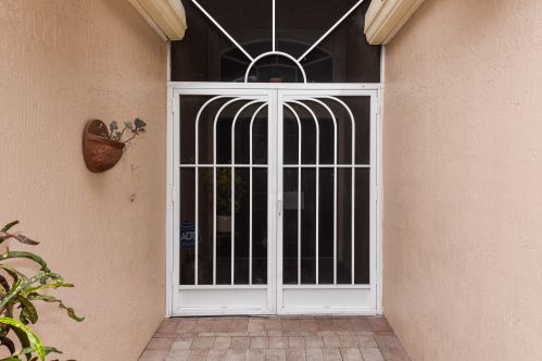 7095 Lombardy St, Boynton Beach, FL 33472-7345