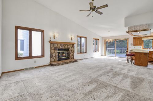 1212 Vogt Dr, West Bend, WI 53095-4990