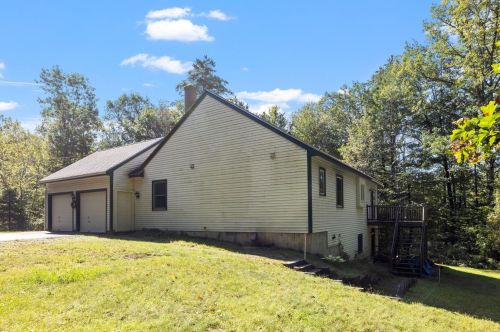 246 Church Rd, Allenstown, NH 03275-2902