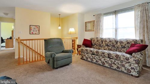 13786 Donovan Dr, Upton, PA 17225-8620