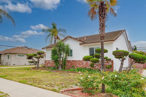 11842 Dorada Ave, Garden Grove CA  92840-5501 exterior