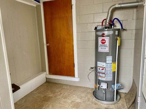 960 Tappan Cir, Orange City FL  32763-4854 exterior