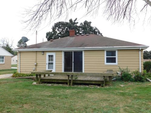 1925 Zeise Ave, Green Bay, WI 54302-3339