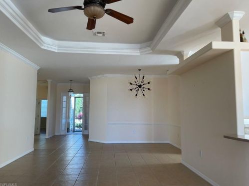 3987 Jasmine Lake Cir, Naples, FL 34119-7956