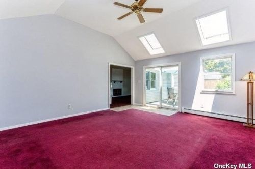 11 Lotus Ln, Westbury NY  11590-6320 exterior