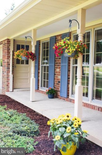 12212 Orange Plank Rd, Locust Grove, VA 22508-3012