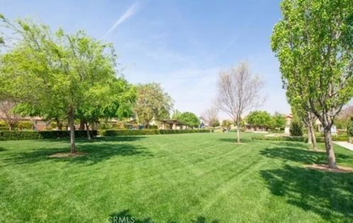 6755 Edinboro St, Chino CA  91710-1309 exterior