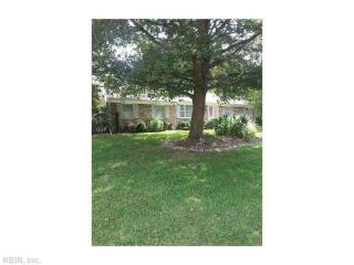 1897 Rosemary Ln, Chesapeake VA  23321-3527 exterior