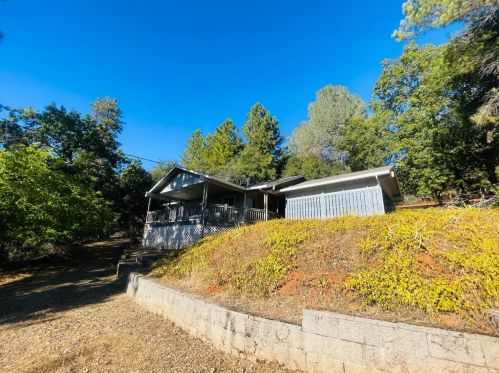 10966 Pekolee Dr, Grass Valley, CA 95949-9260
