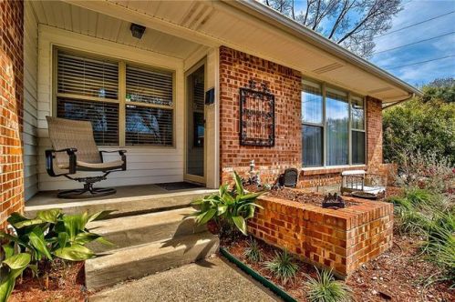802 Nottingham Dr, Richardson TX  75080-6901 exterior