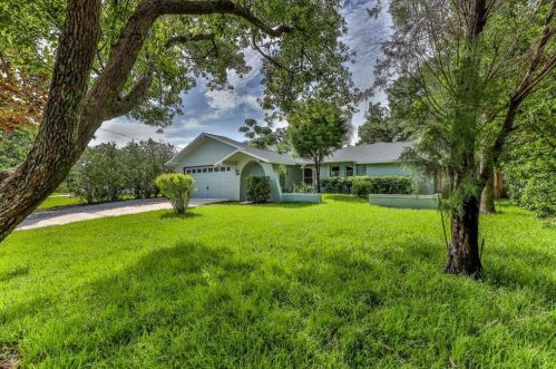 8490 Day St, Brooksville, FL 34606-2167