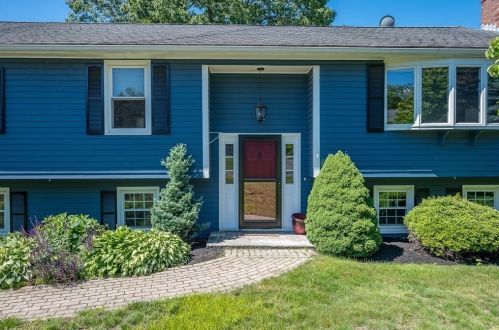 65 Jones Rd, Hopedale, MA 01747-1111