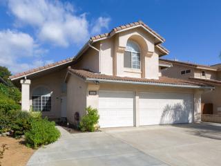 2242 Brookhaven Pass, Vista, CA 92081-8334
