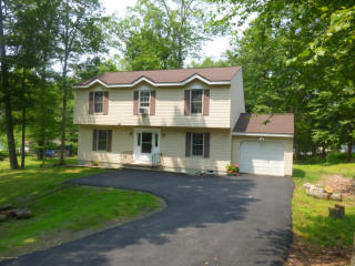 1206 Park Dr, East Stroudsburg PA  18302-9525 exterior