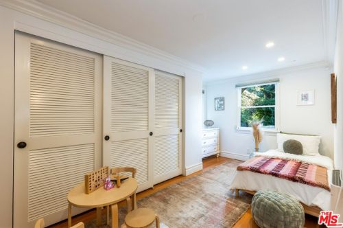 1125 Old Topanga Canyon Rd, Topanga CA  90290-3825 exterior