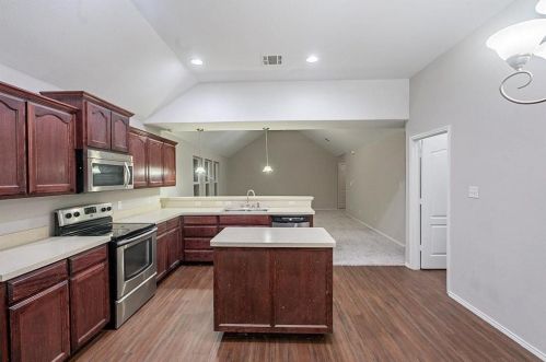 12136 Bellegrove Rd, Burleson TX  76028-0246 exterior