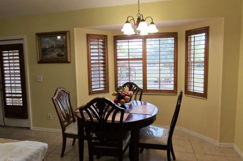 440 6th St, Naples, FL 34120-4016