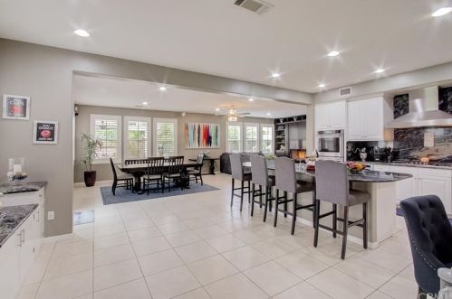 5391 Evening Sky Dr, Simi Valley CA  93063-5744 exterior