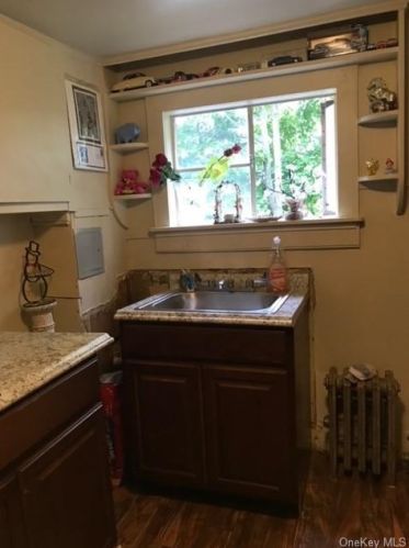 91 Lincoln Pl, Liberty, NY 12754-1792