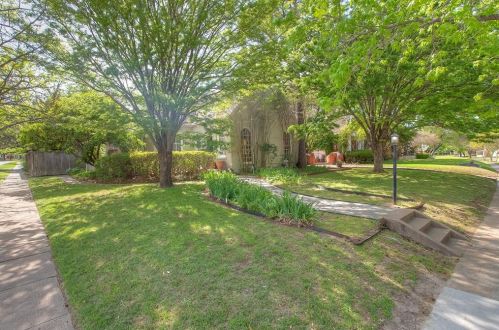 3701 Hamilton Ave, Fort Worth, TX 76107-1705
