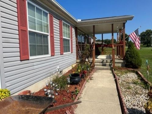 7923 Logan Thornville Rd, Rushville, OH 43150-9664
