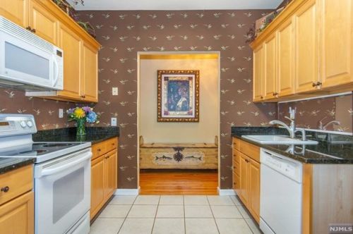 280 Main St, West Paterson NJ  07424-1236 exterior