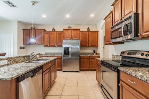 18084 Atherstone Trl, Land O Lakes FL  34638-8164 exterior