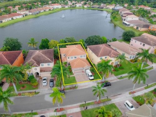 11521 Centaur Way, Lehigh Acres FL  33971-3767 exterior