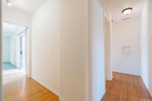 25420 Oak St, Lomita CA  90717-2216 exterior