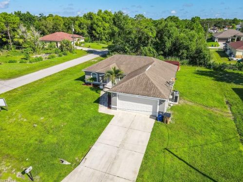 3422 19th St, Lehigh Acres, FL 33971-5566