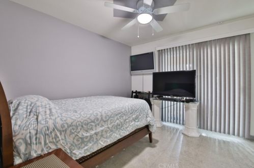 10891 Hulme Ave, Lynwood CA  90262-2231 exterior