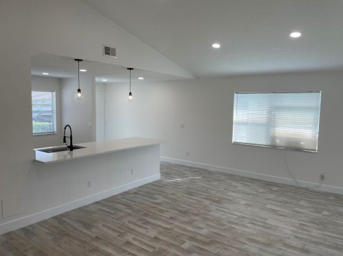127 Raintree Trl, Jupiter FL  33458-7316 exterior