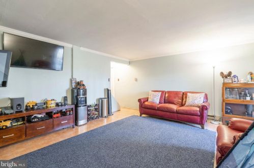 256 Lexington Rd, Collegeville PA  19473-1204 exterior