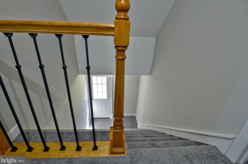 615 Fairhill Rd, Yardley PA  19067-7508 exterior
