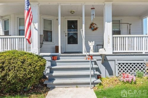 130 Dunellen Ave, Green Brook, NJ 08812-1230