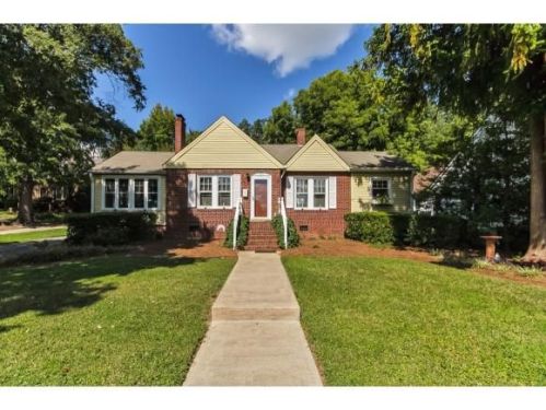 415 Willowbrook Dr, Burlington, NC 27215-5053