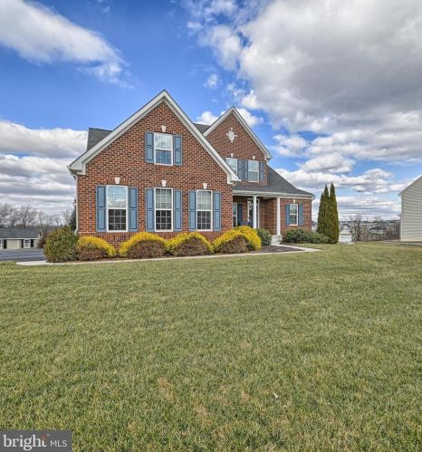 43 Kaitlyn Dr, Hanover, PA 17331-7872