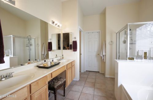 4109 Escuda Dr, Glendale AZ  85308-7410 exterior