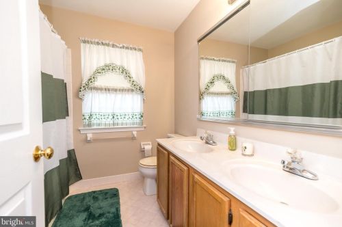 2236 Lilac Ln, Jamison PA  18929-1203 exterior