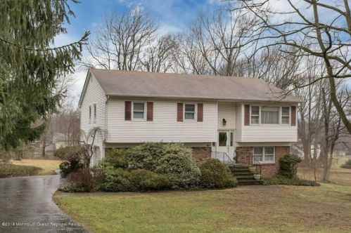 9 Hanne Dr, Leonardo, NJ 07737-1706