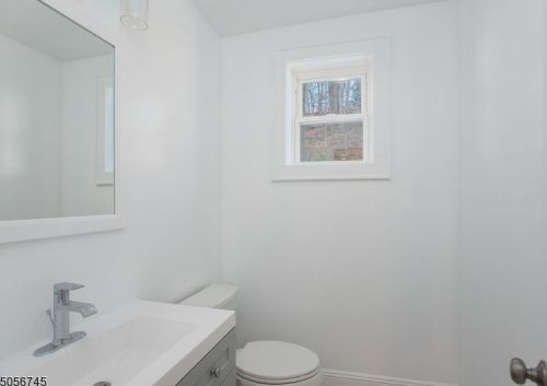 13 Budd St, Morristown NJ  07960-5075 exterior